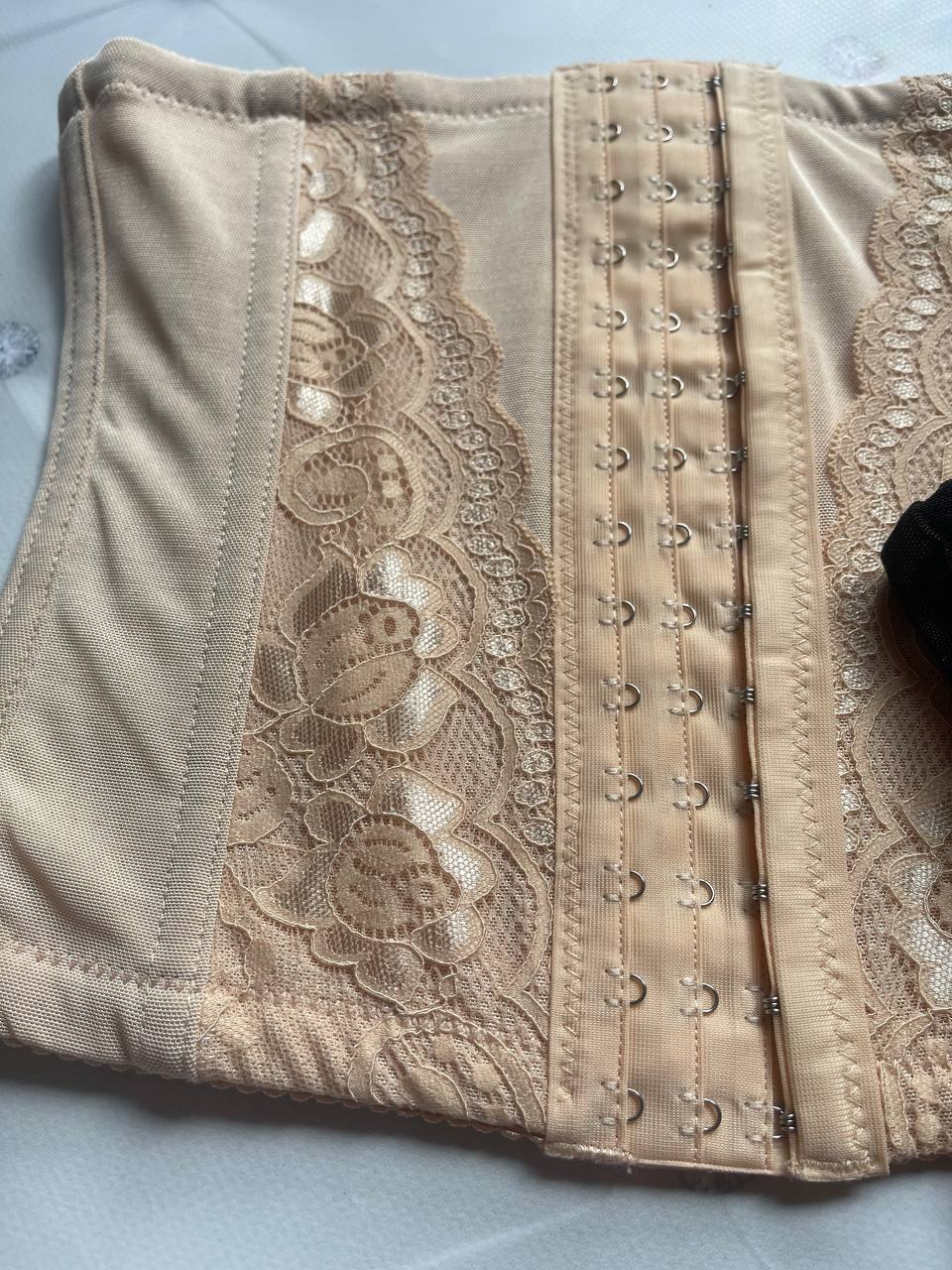 Spitzen-Korsett (5112) Schwarz