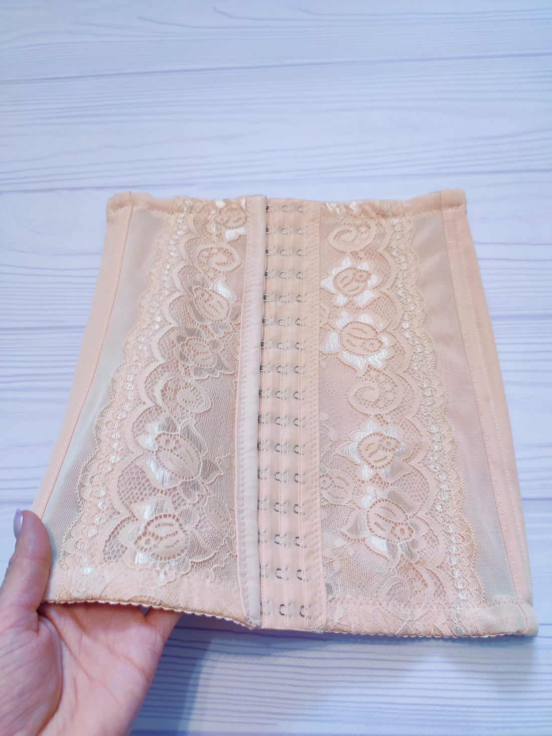 Spitzen-Korsettgürtel mit Luftzirkulation – figurformend & atmungsaktiv (5109) Schwarz