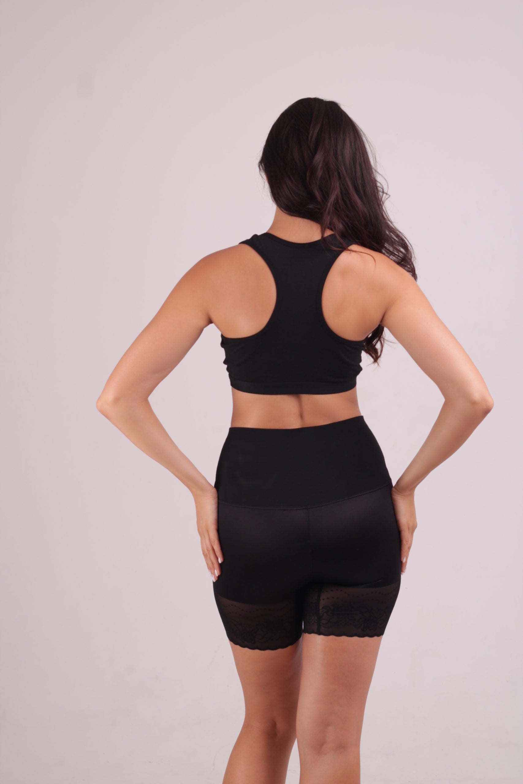 Formende Shapewear-Panty mit hoher Taille (2134) Schwarz