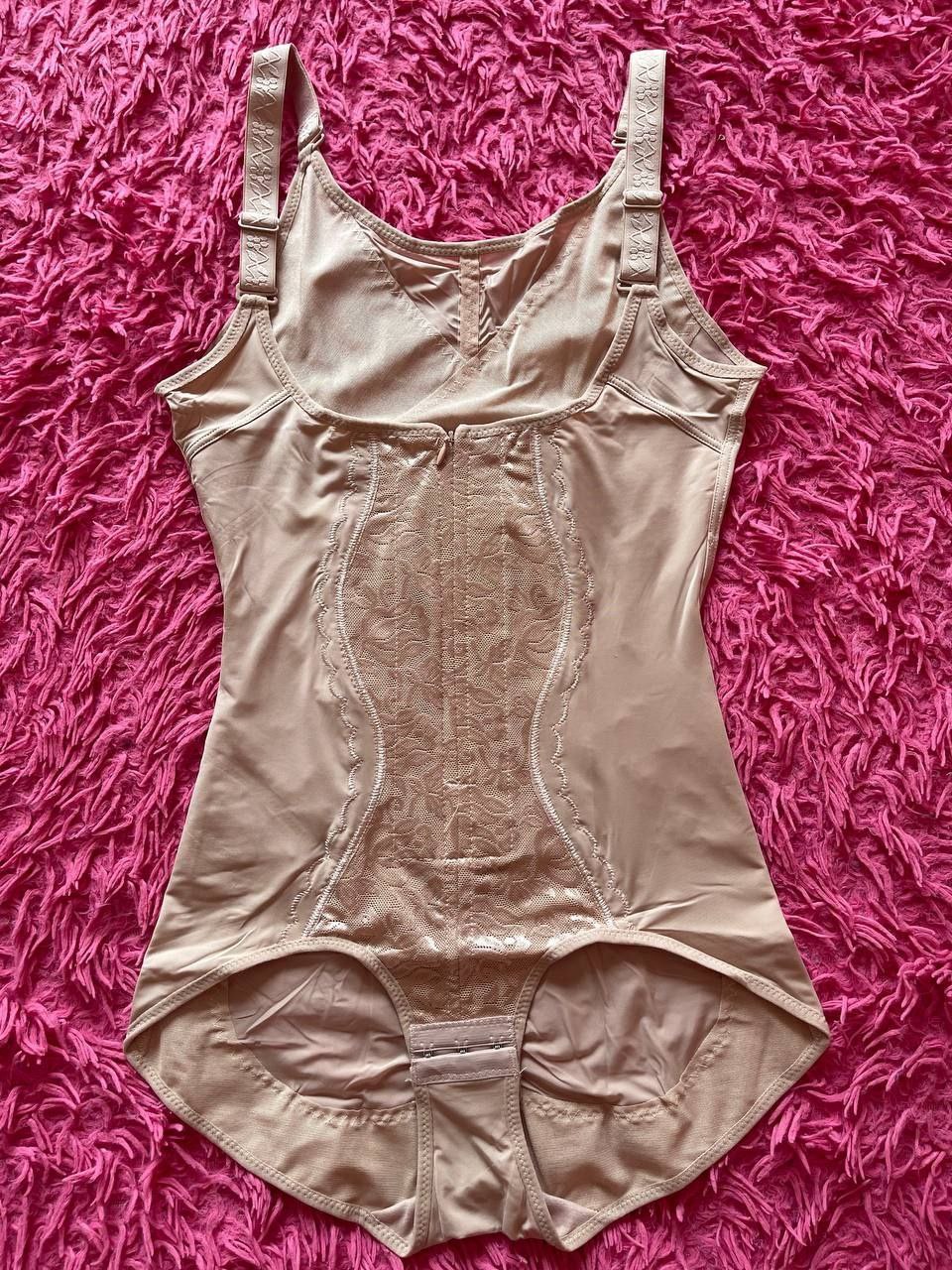 Formende Mieder mit Reißverschluss (2156) Beige