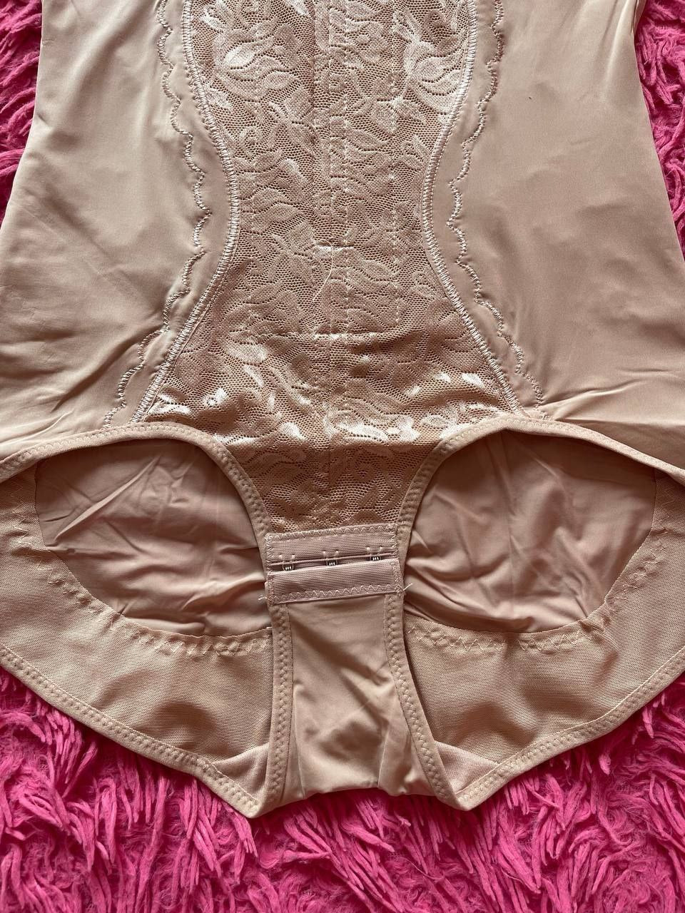 Formende Mieder mit Reißverschluss (2156) Beige